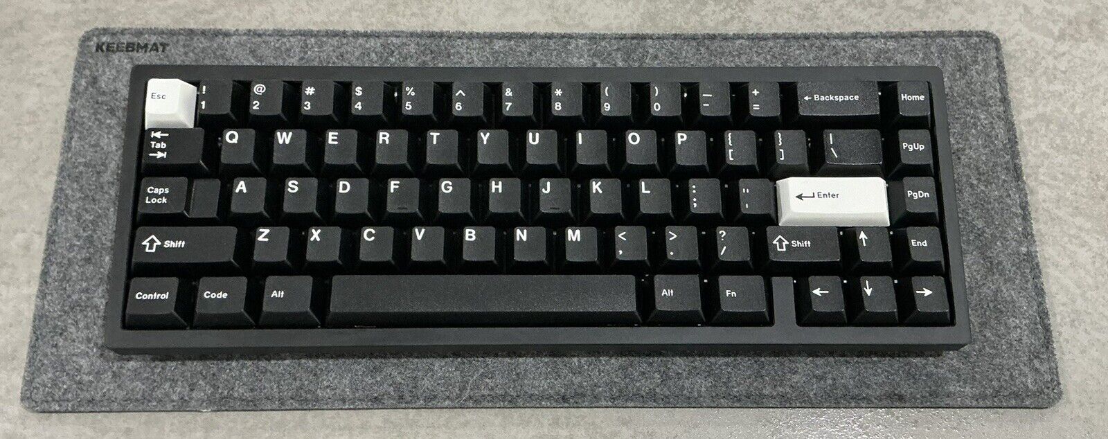 READ DESC Custom 65% Mechanical Gaming Keyboard Mode Envoy GMK (Thocky, Creamy)