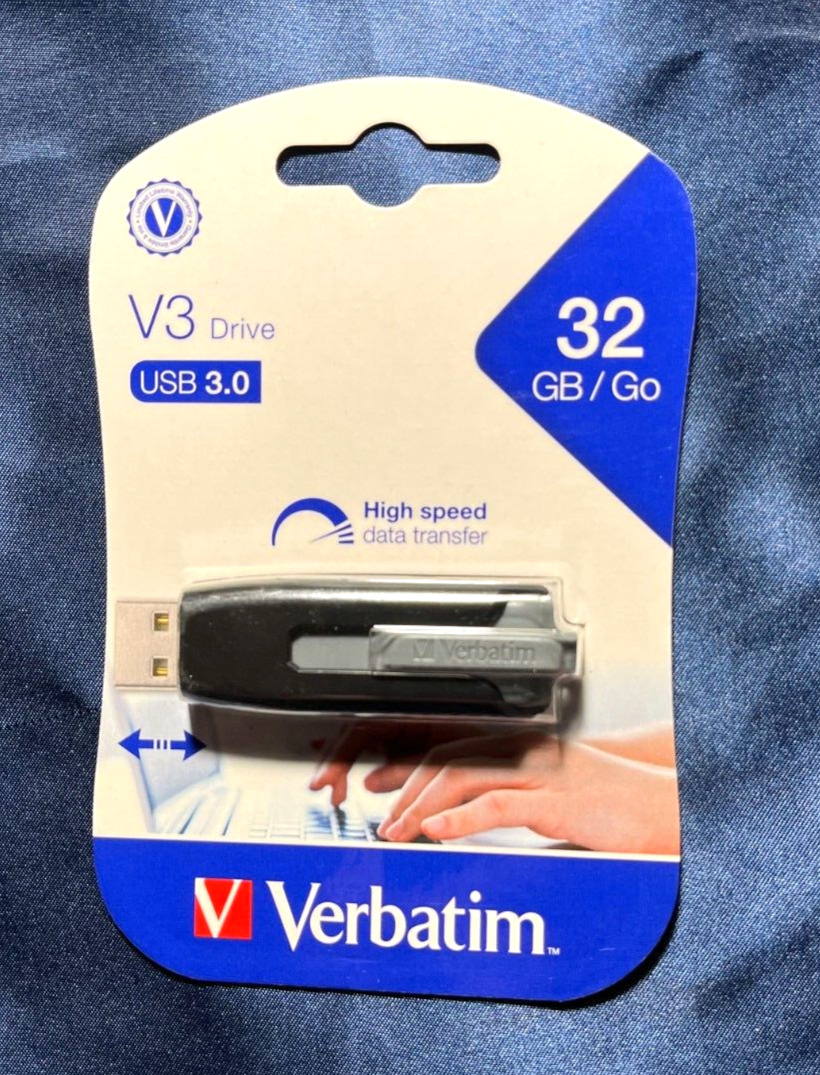 VERBATIM 49173 USB Store 'n' Go® V3 Drive (32GB)