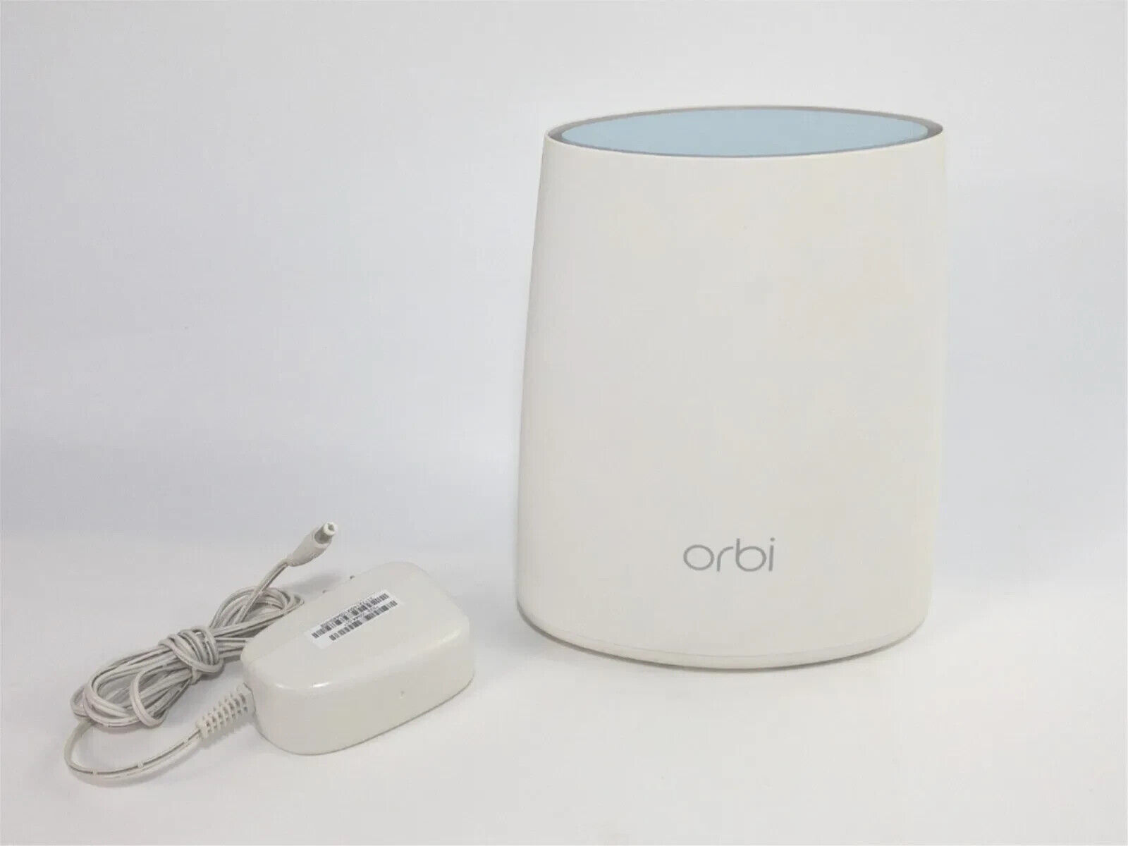Netgear Orbi RBR40 Router AC2200 Tri-Band WiFi WITH POWER CORD