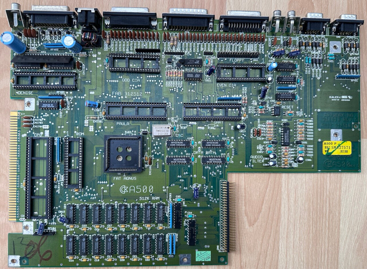 Amiga 500 Mainboard: Rev 5 - Mainboard without chips ... #13 23