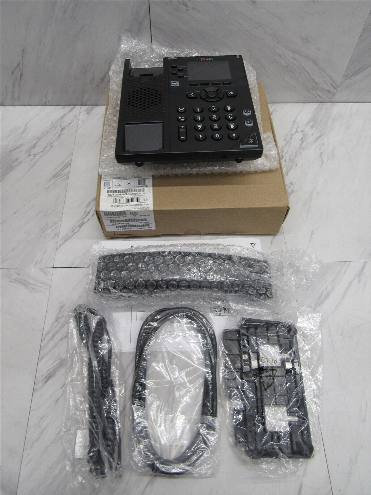 NEW Polycom VVX 250 4-Line Gigabit IP Phone 2200-48822-025 VVX250