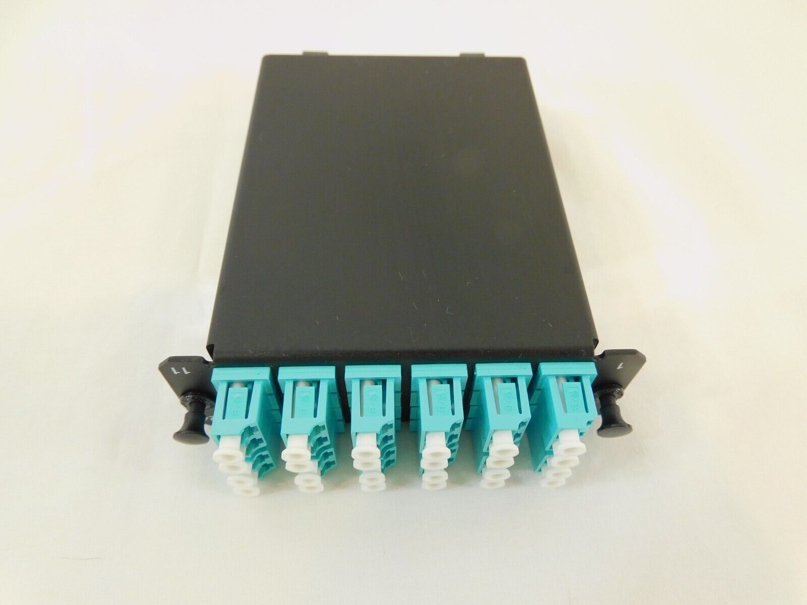 Fiber Cassette Panduit Optimized OM4 FCXO-24-10Y 12 LC Duplex to 2 Male MTP