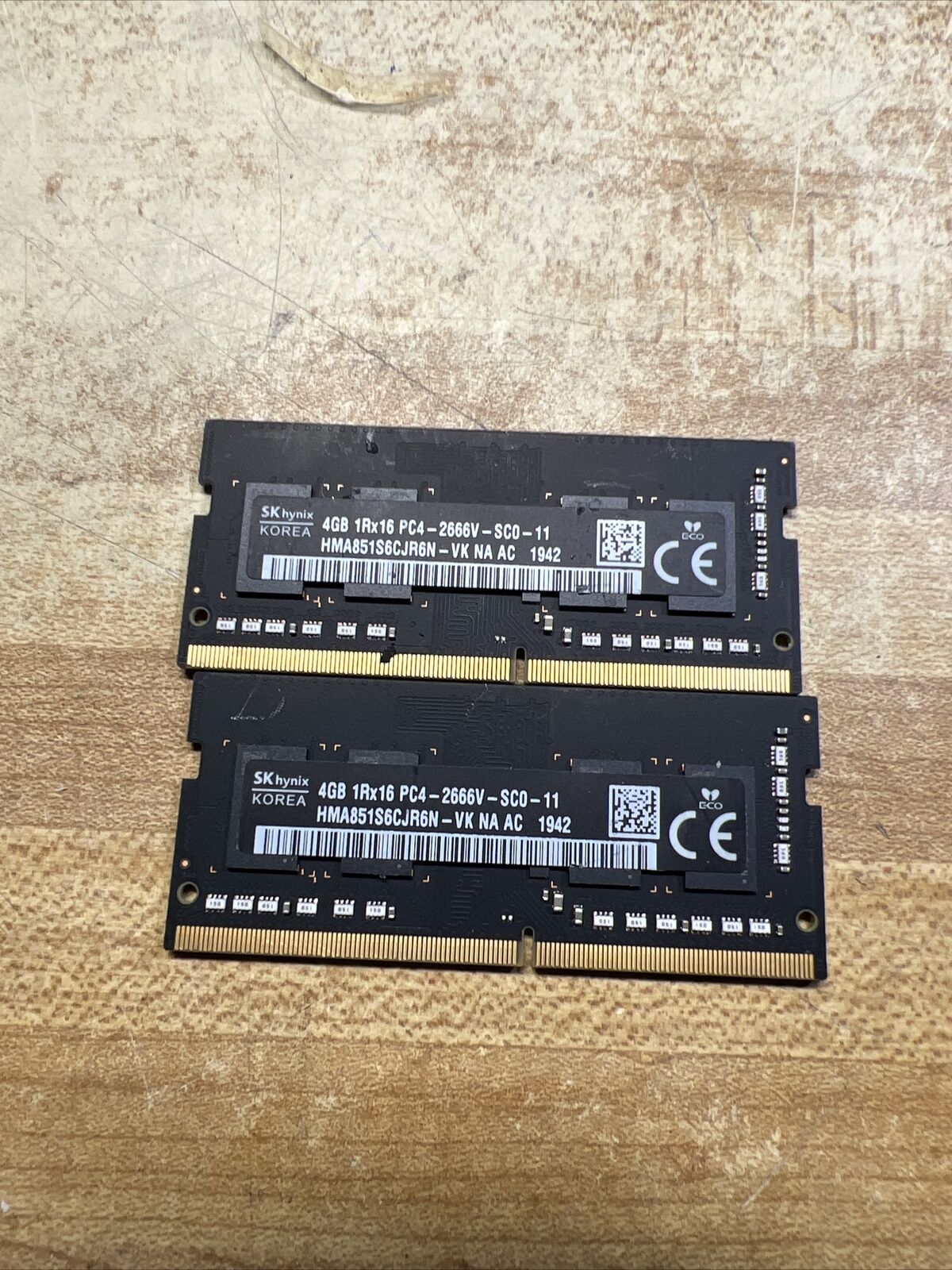 Original Apple SK Hynix 8GB (2x4GB) 1Rx16 PC4-2666V DDR4 RAM Memory