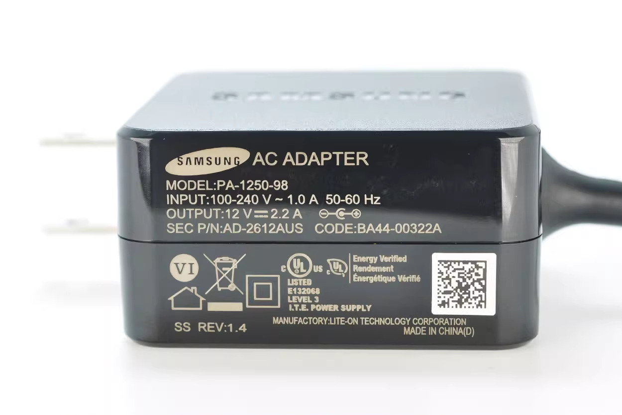 Genuine Samsung XE500C13S04US 26W 12V 2.2A Chromebook Charger AC Adapter