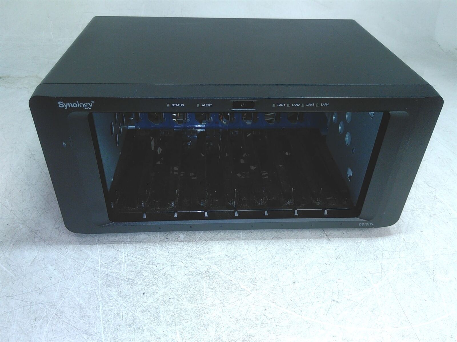 Defective Synology DS1817+ 8-Bay DiskStation Diskless NO Power AS-IS