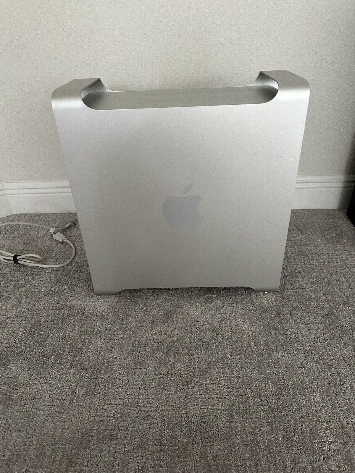 2008 Apple Mac Pro 8 Core 3.2 - MB451LL/A in Original Box