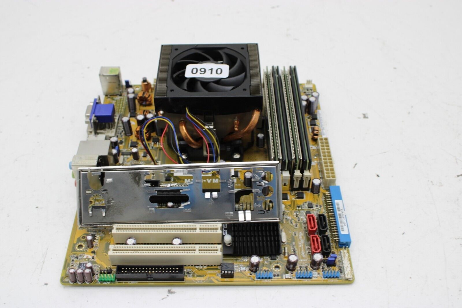 Asus M2N-VM DVI Motherboard w/ AMD Athlon 640x2 6000+ @3.1GHz 8GB Ram - CMOS Bad