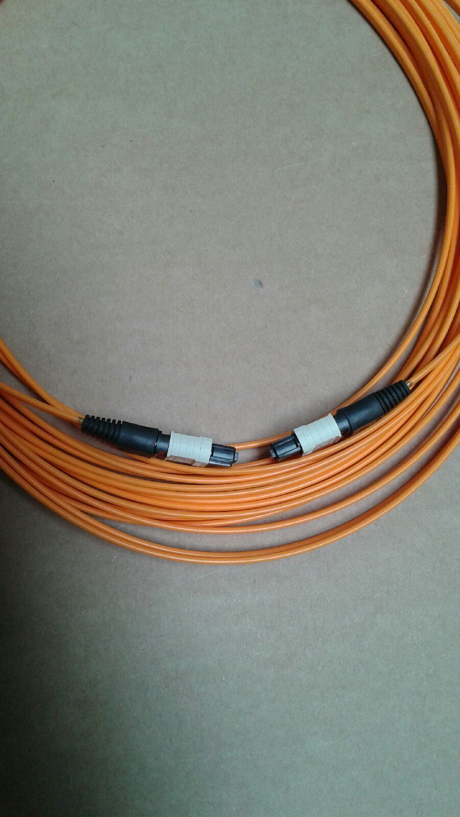 30 m   MTP (MPO) 50 /125 Multimode 12 Strand Fiber Optic Cable female to female