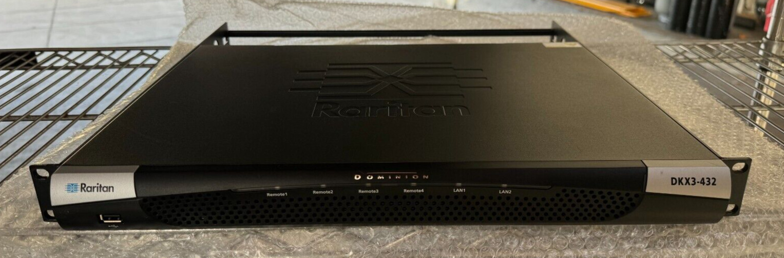 Raritan Dominion DKX3-432 - 4 User 32 Port IP KVM Switch KX III