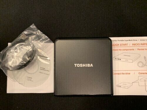 New Toshiba Portable USB Slim DVDRW Burner Player PC/Laptop PA3834U-1DV2 Gen2