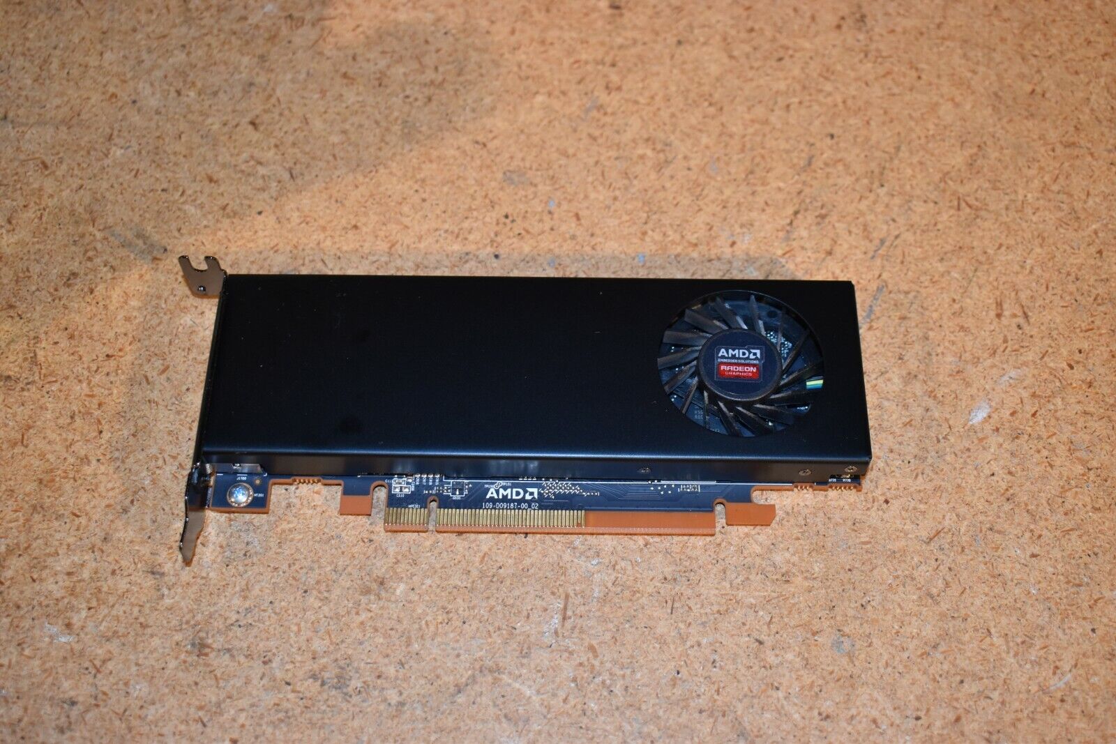 Dell AMD Radeon E9173 PCIe 2 mDP+DP Graphics Card - Half Height Wyse 5070 0W6F74