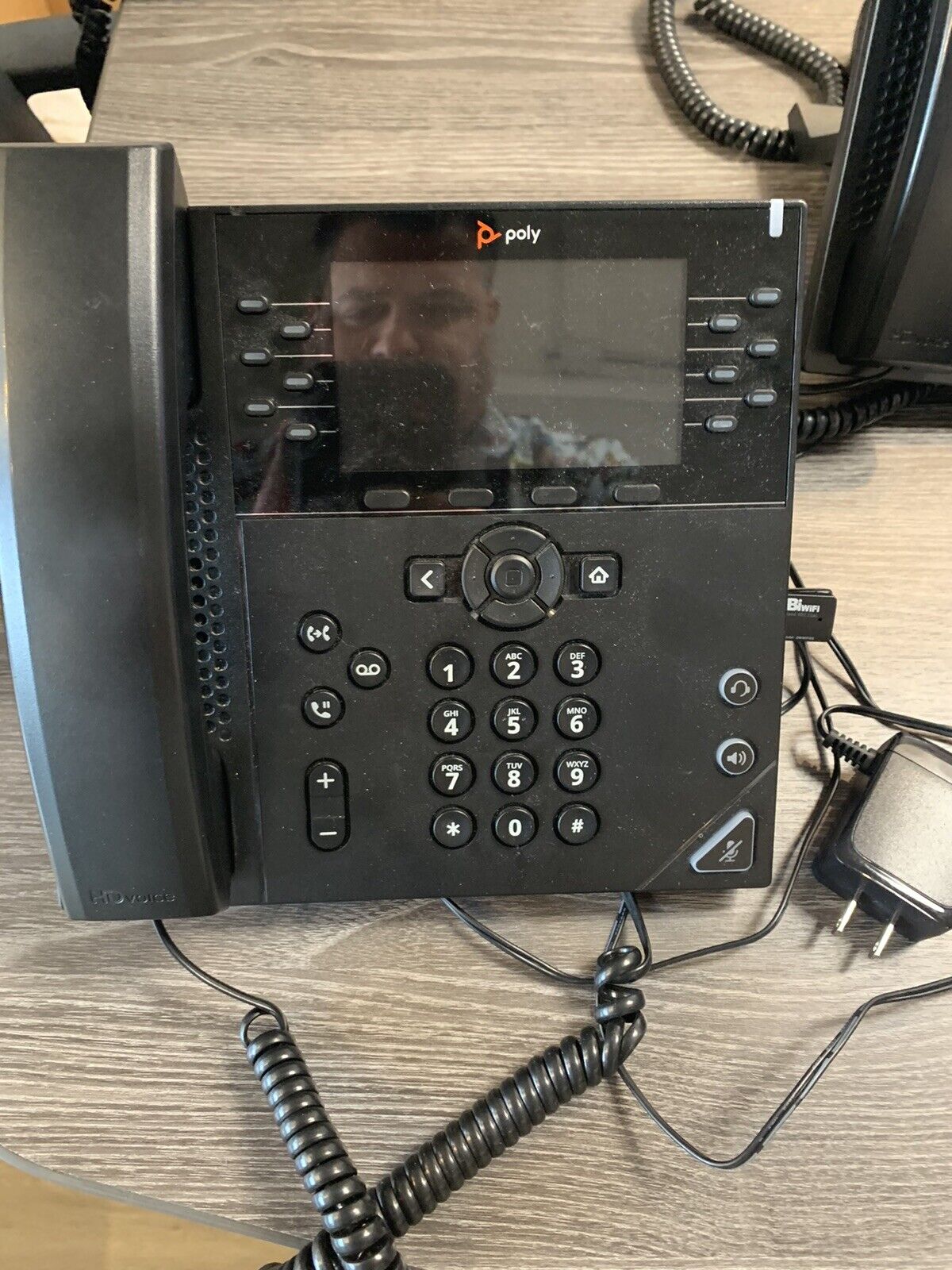 Polycom VVX 450 12 Lines Business IP Phone with wifi dongle complete 