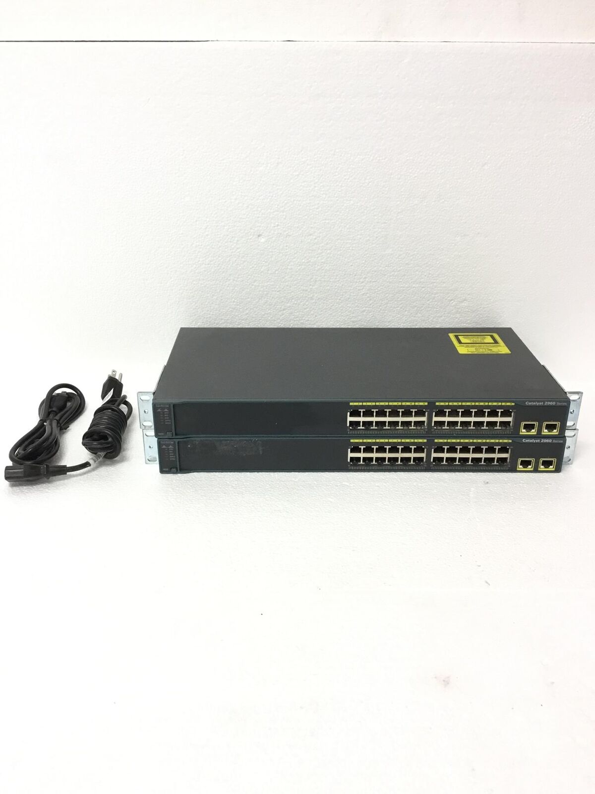 2x Cisco WS-C2960-24TT-L Catalyst 2960 24-Port 10/100 Ethernet Network Switch
