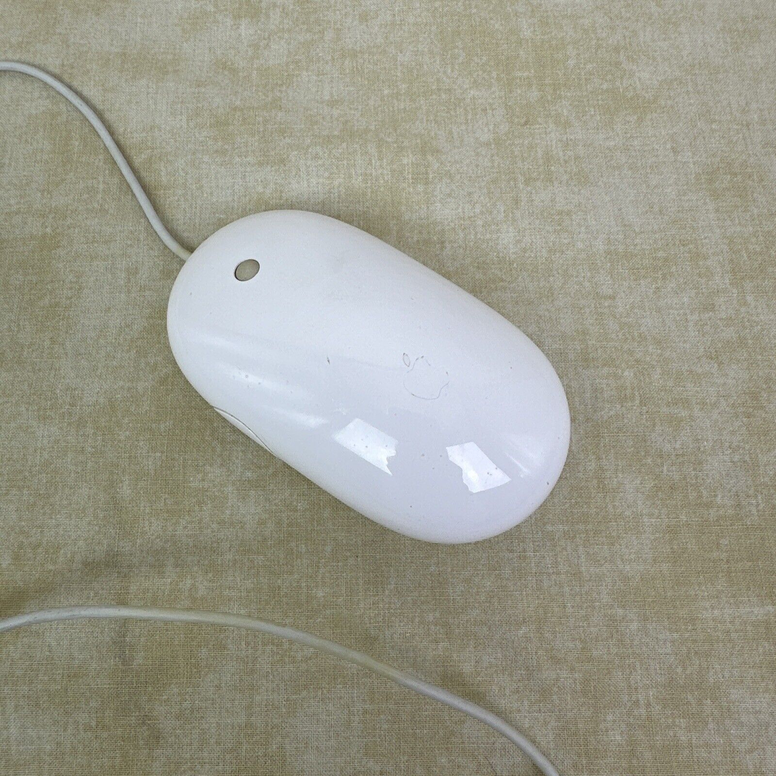 AUTHENTIC Apple USB Wired Optical Mouse Model A1152