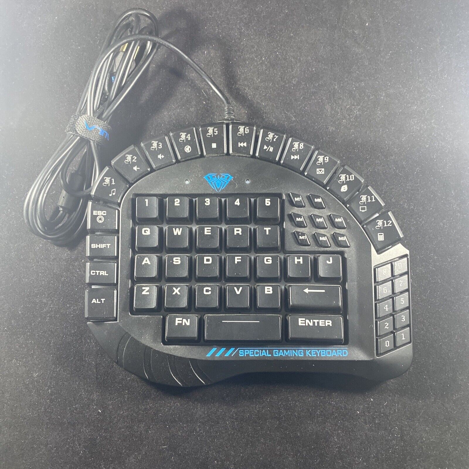 AULA 30 Programmable Keys Excalibur S1-881 Mechanical Game Keyboard/RGB Backlit