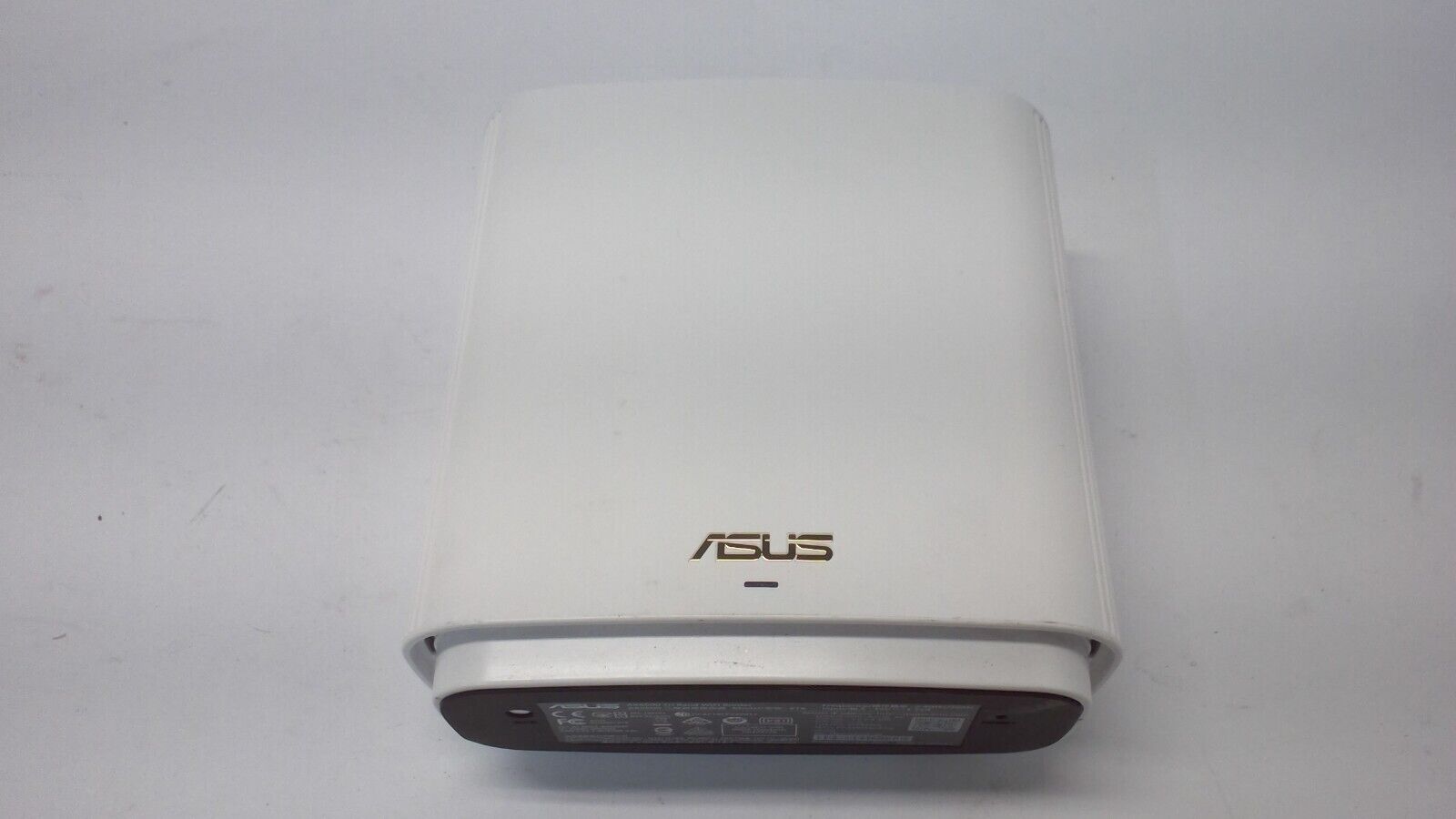 ASUS ZenWiFi XT8 AX6600 Whole-home Tri-Band WiFi 6 AiMesh System Router
