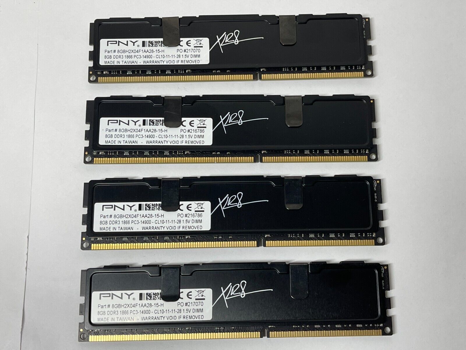 PNY Serires XLR8  32GB (4X8GB) DDR3 1866 PC3-14900-CL10 Desktop memory