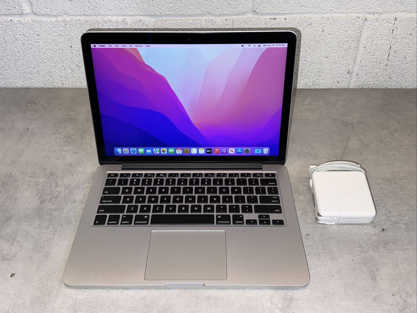 Apple MacBook Pro (13-inch, Mid 2015) | Intel Core i5 | 8 GB Ram | 128 GB SSD