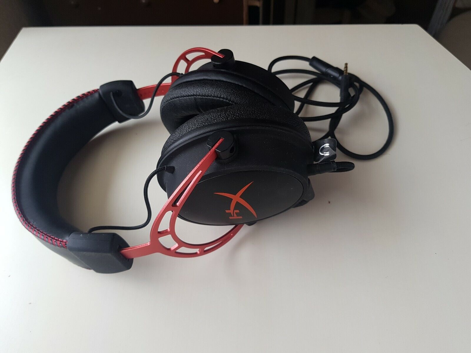 HyperX Cloud Alpha Kingston Gaming Headset / HX-HSCA-RD / Black and Red - Used
