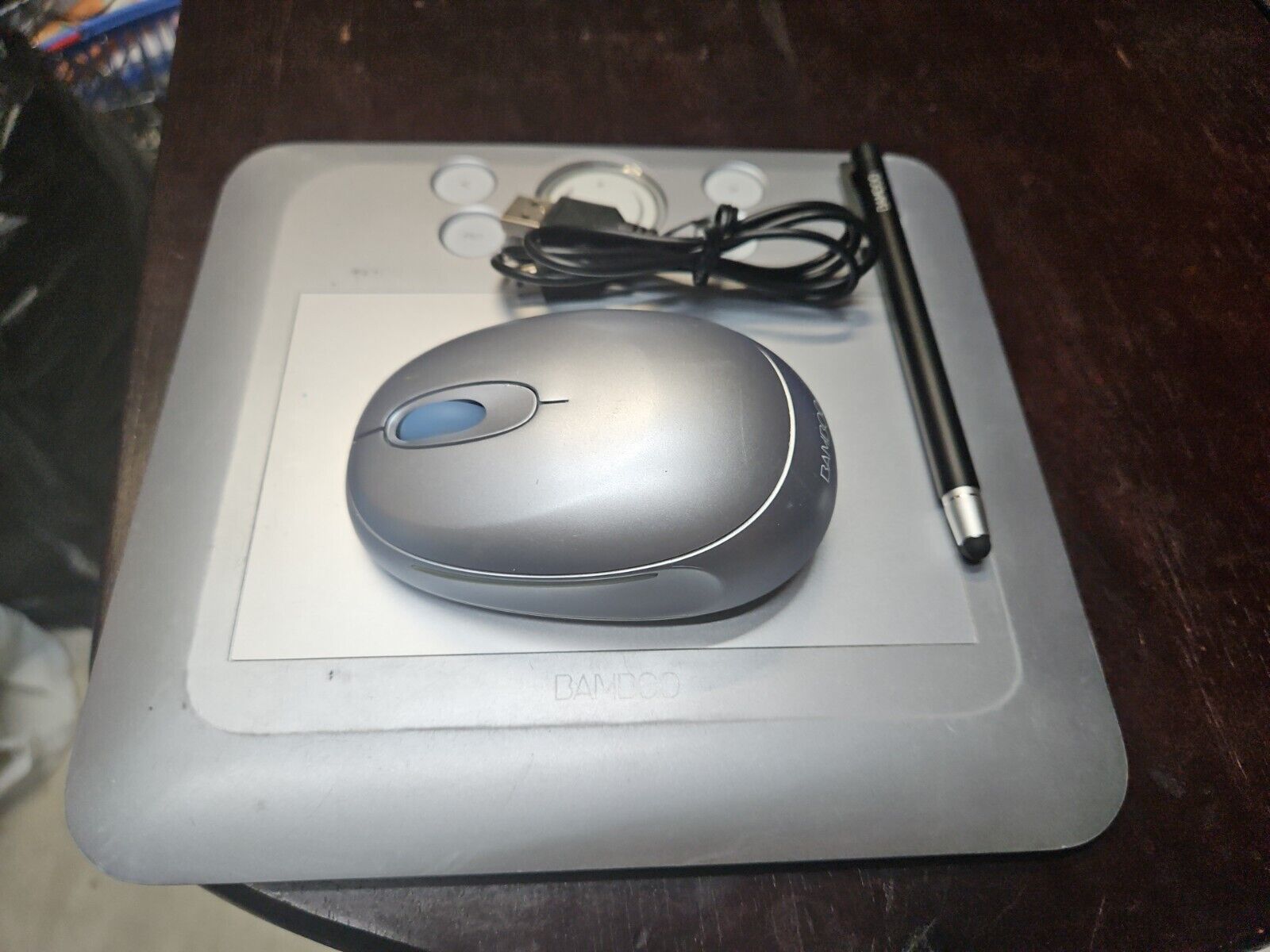 Wacom Small Bamboo Fun Tablet CTE-450 (complete with wire, pen and mouse)