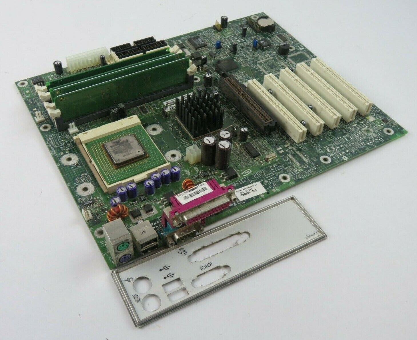 Compaq Intel A60568-900 Socket 423 Motherboard w/ Pentium 4 1.3GHz & 128MB RAM
