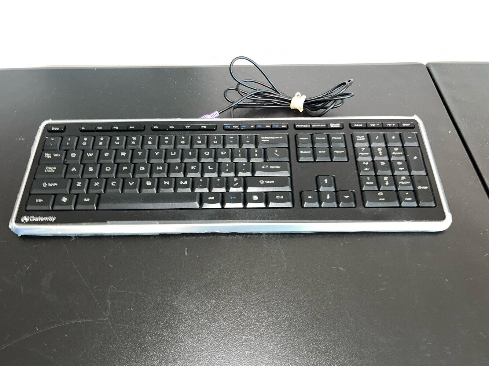 Vtg. Gateway KB-0817 US English PS/2 Wired Multimedia Desktop Keyboard Black 