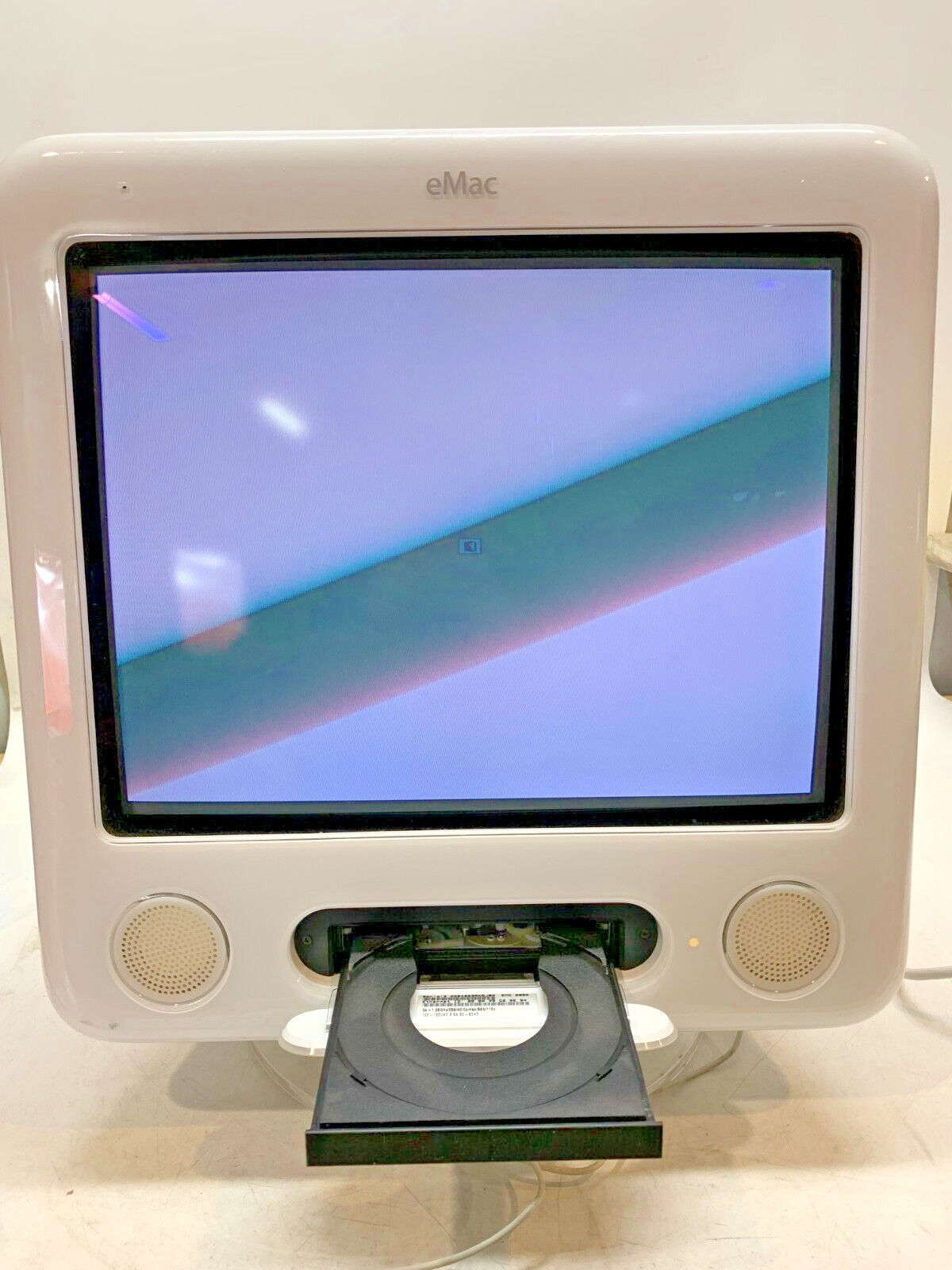 Vintage Apple eMac G4 A1002 PowerPC 1.25GHz No HDD/OS w/Stand FOR PARTS