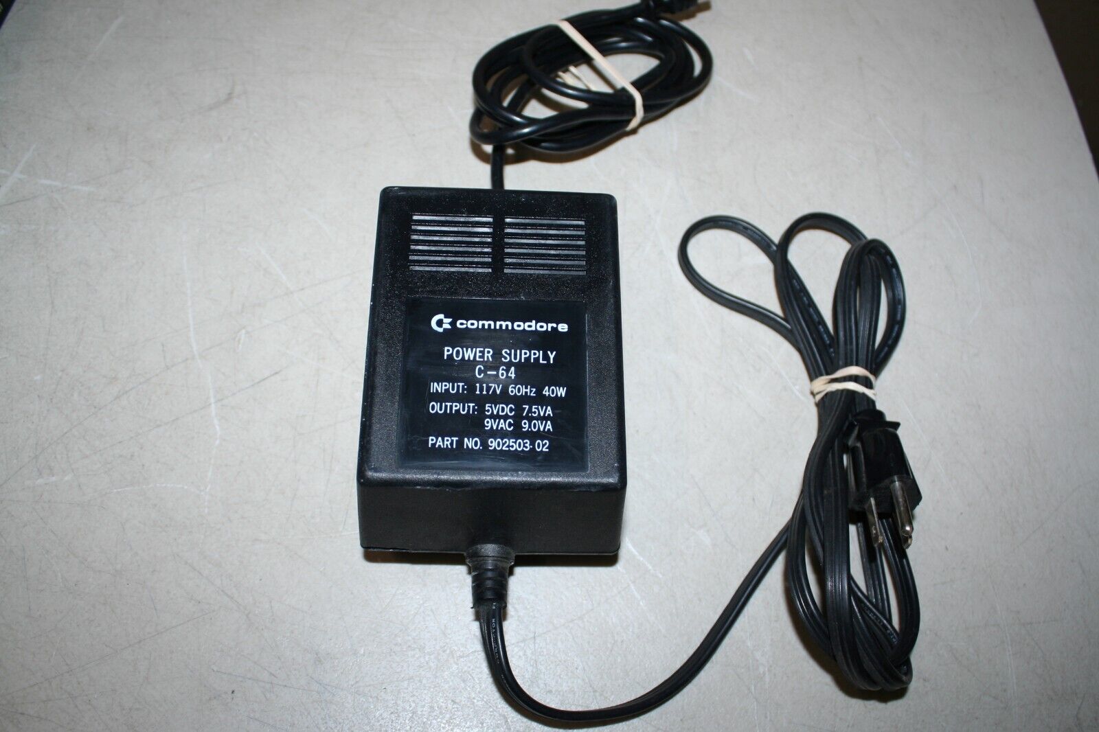 Genuine OEM Vintage 902503-02 Commodore 64 C64  7-Pin Power Supply