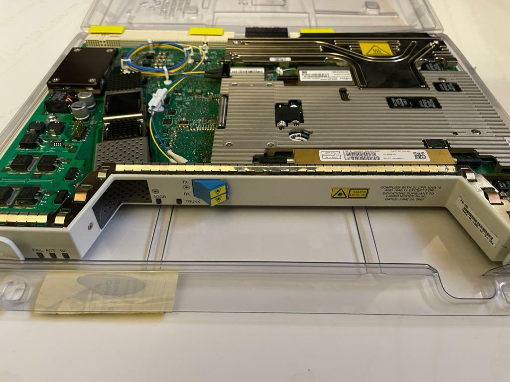 CISCO 15454-M-100G-LC-C 100G OTU-4 ITU-T CP-DQPSK Full C Band Tuneable LC