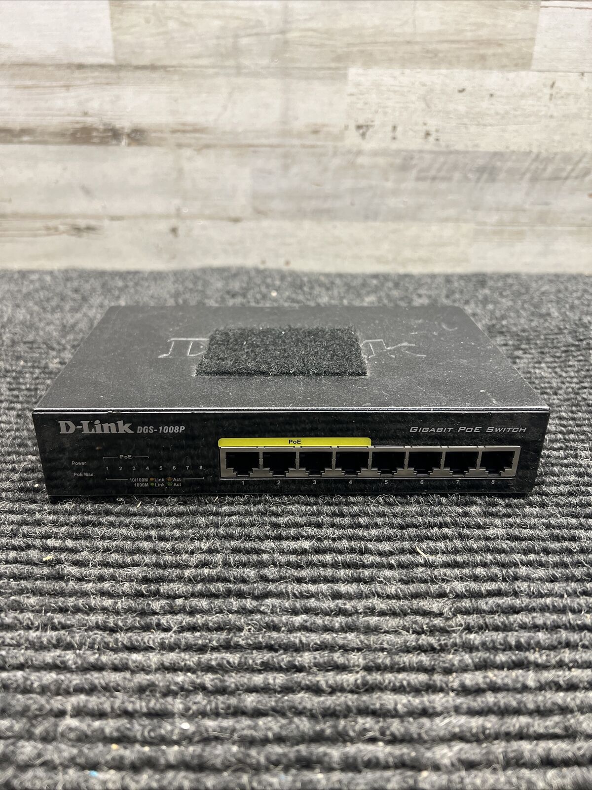 Used D-Link  DGS (DGS-1008P) 8-Ports External Ethernet Switch - No AC Adapter