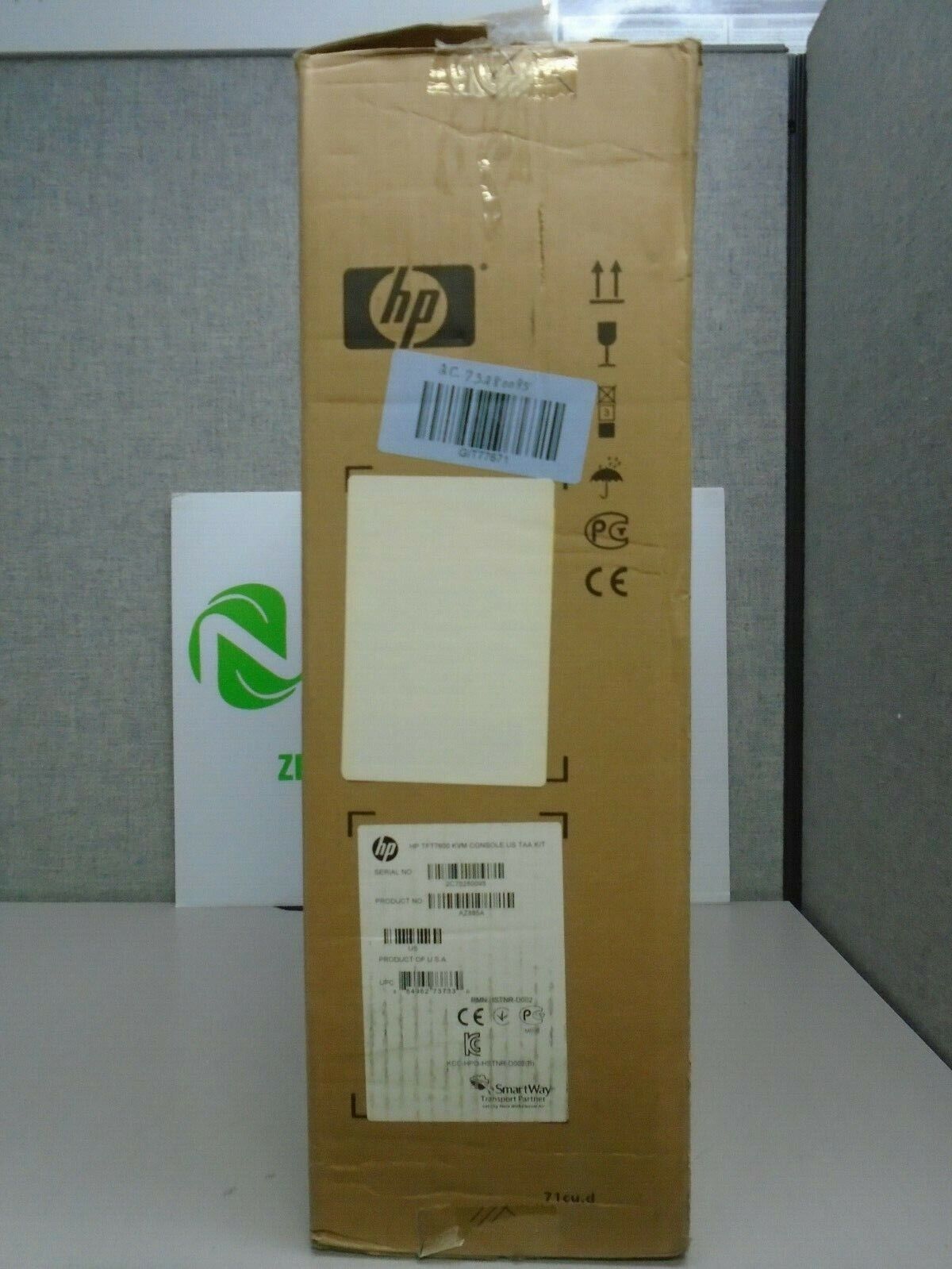 HP AZ885A TFT7600 G2 Rackmount LCD 17.3\