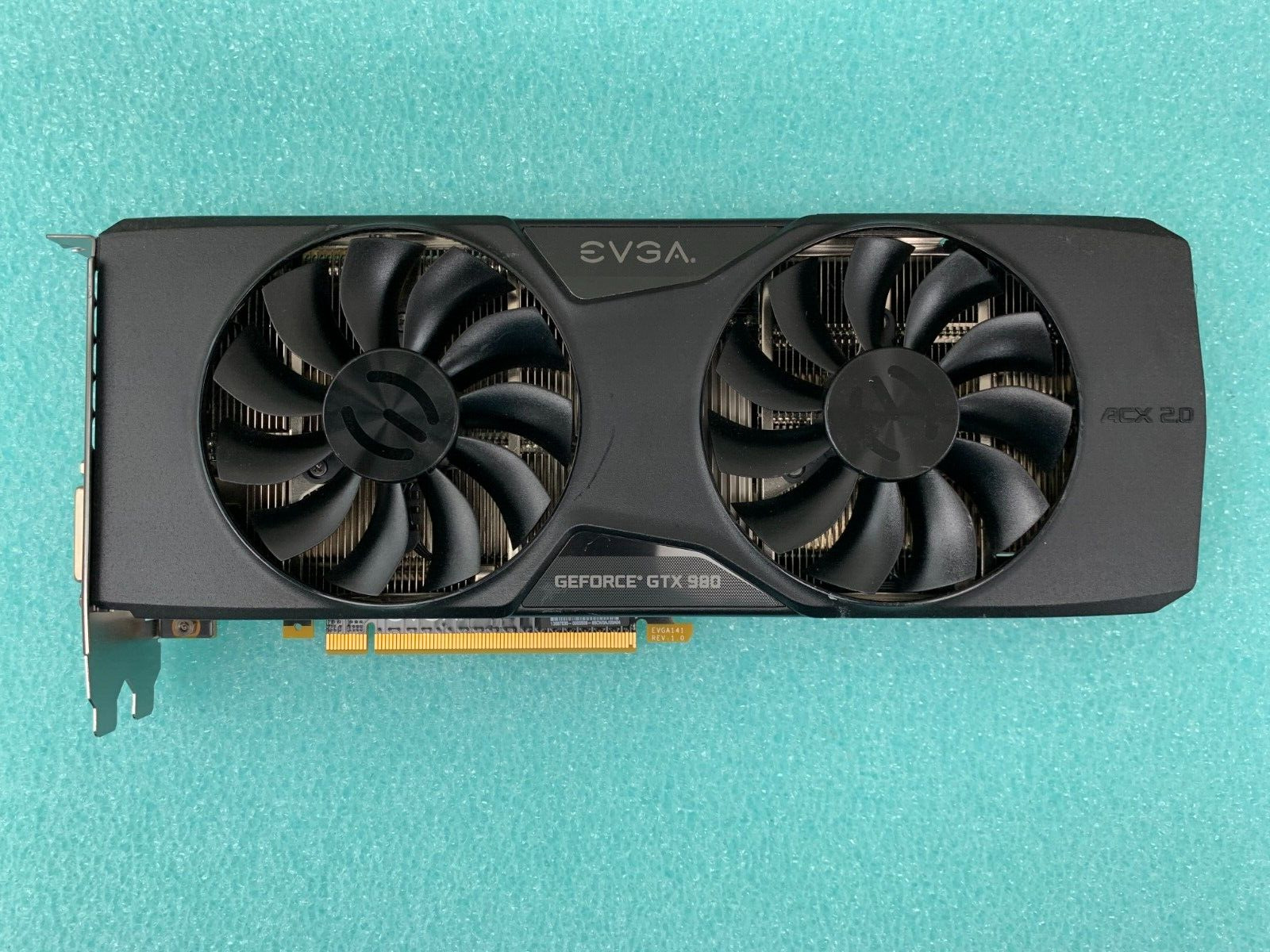 EVGA NVIDIA GeForce GTX 980 4GB GDDR5 Graphics Card 04G-P4-2983-KR | GPU905
