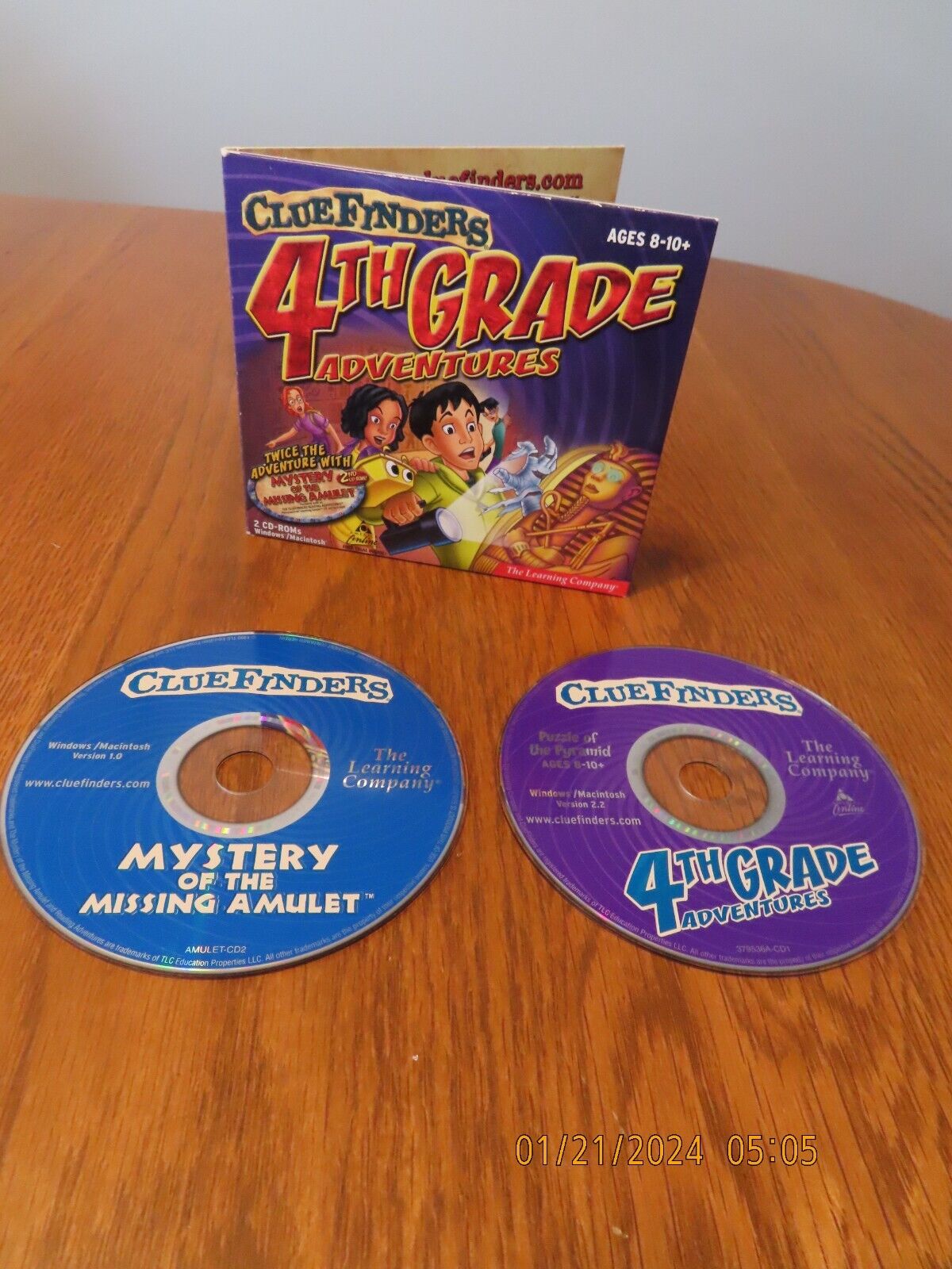 Clue Finders 4th Grade Adventures PC MAC CD learn Math ~Language~Science 2001