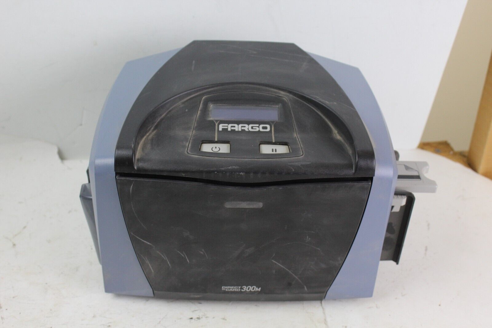 UNTESTED Fargo Direct To Card 300 DTC300 X001400 ID Card Printer