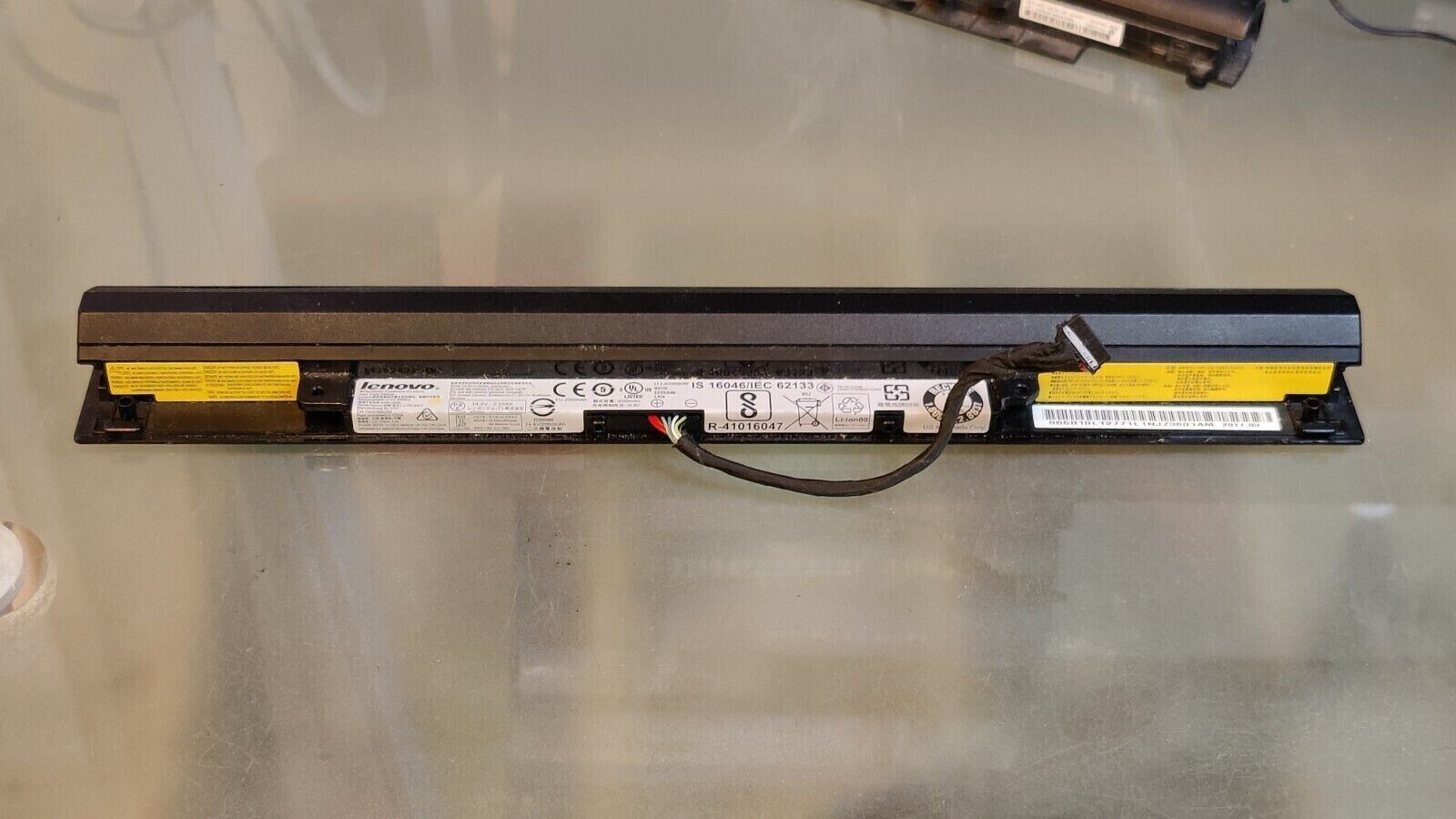 Genuine Original Lenovo IdeaPad 100 L15L4A01 Battery 14.4v 32wh