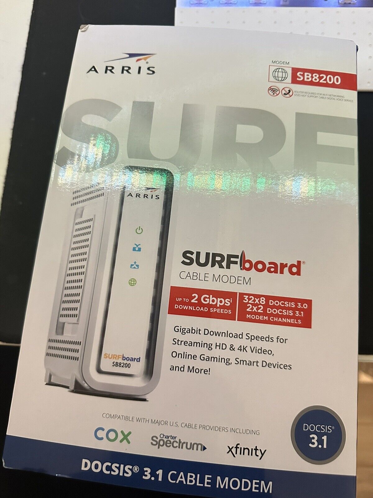 ARRIS SURFboard SB8200 DOCSIS 3.1 10 Gbps Cable Modem