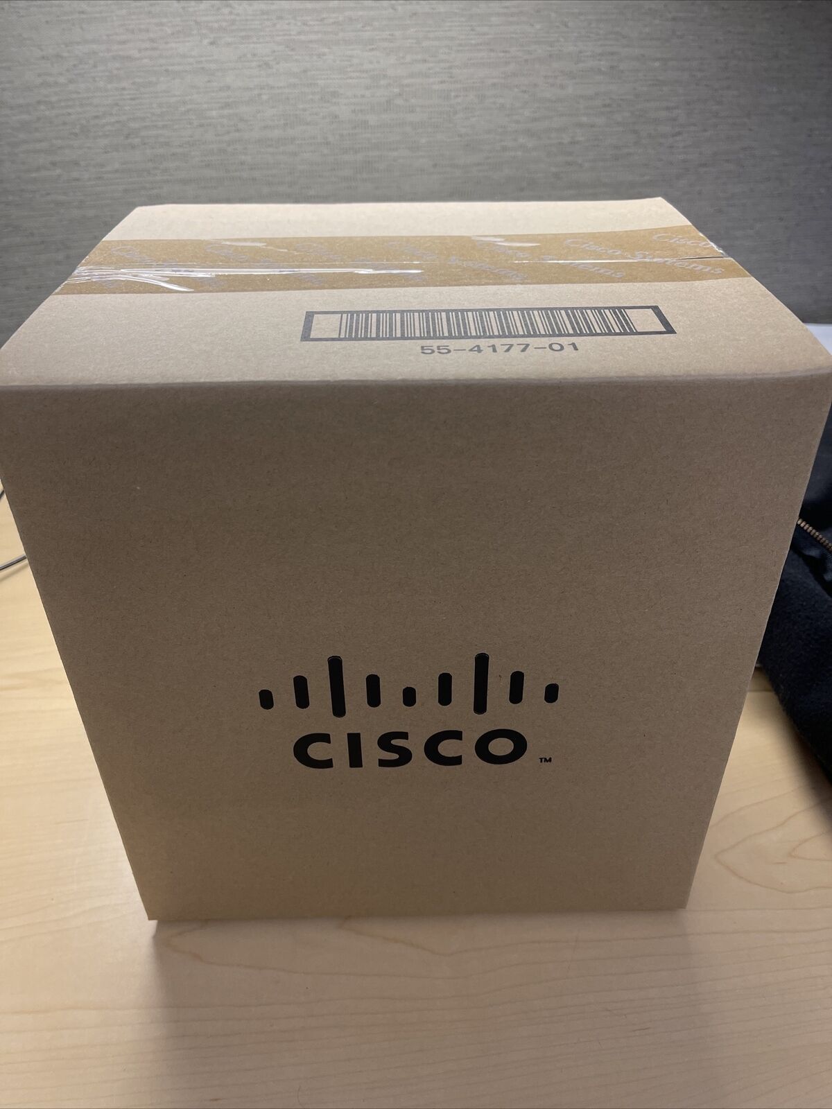 NEW Cisco IE 3000 Switch 8 10/100 + 2 T/SFP With Expansion Power Module
