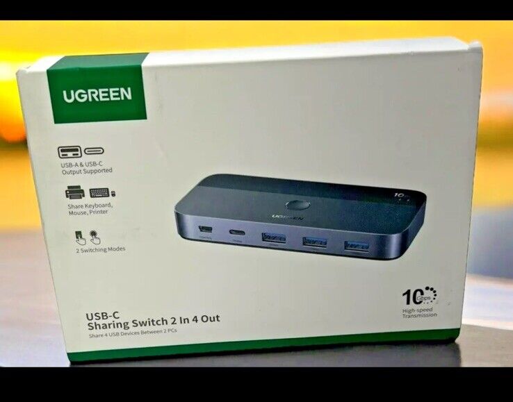 UGREEN 10Gbps USB C Switch 2 Computers Share 4 USB 3.2 Ports