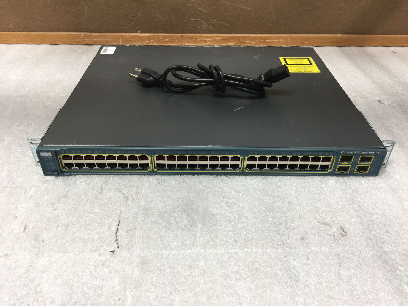 Cisco Catalyst WS-C3560-48PS-S 48 Port Managed Gigabit Ethernet Switch