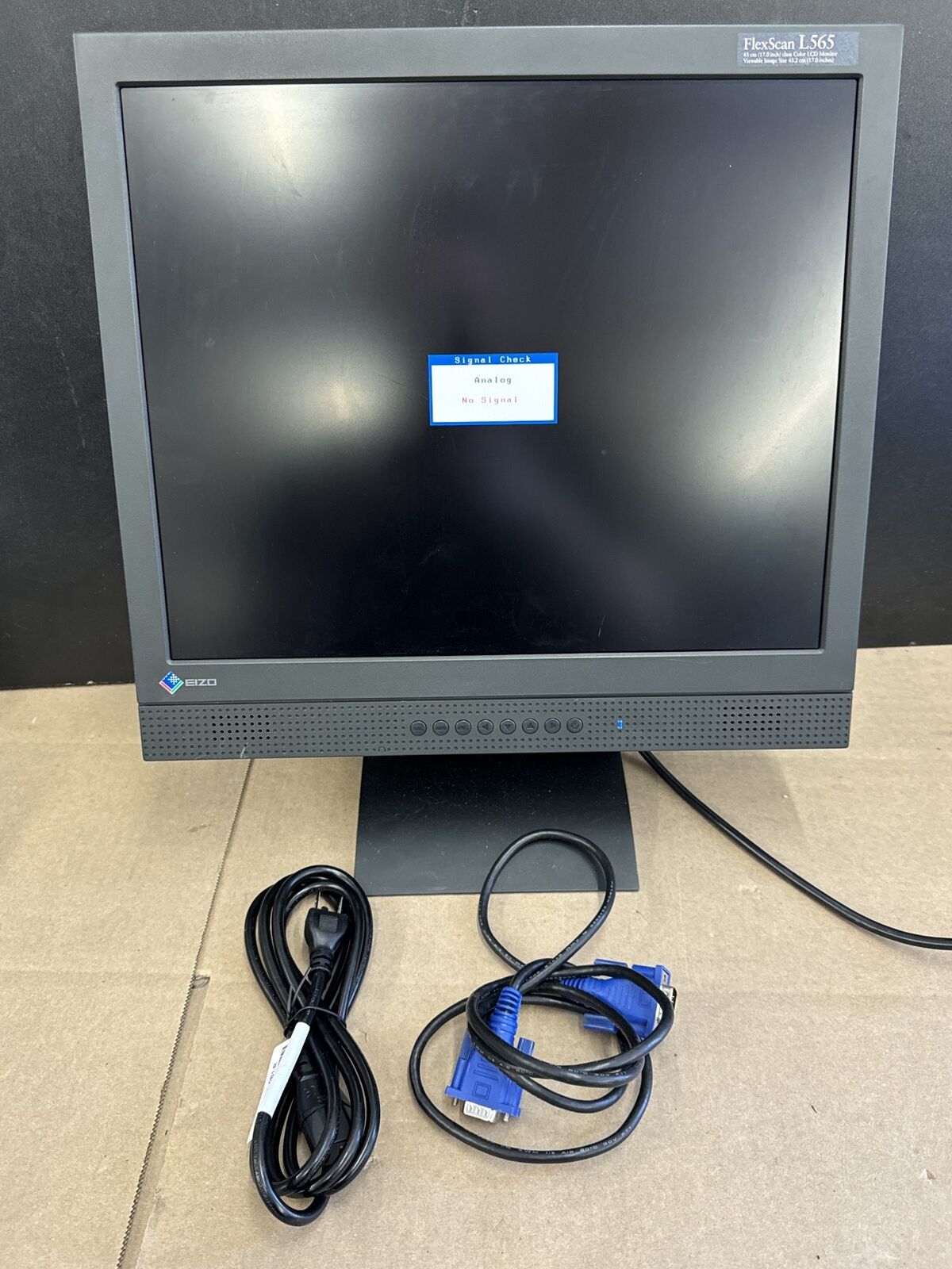 EIZO FLEXSCAN L565 17-inch Color LCD Monitor W/ Power & VGA Cable