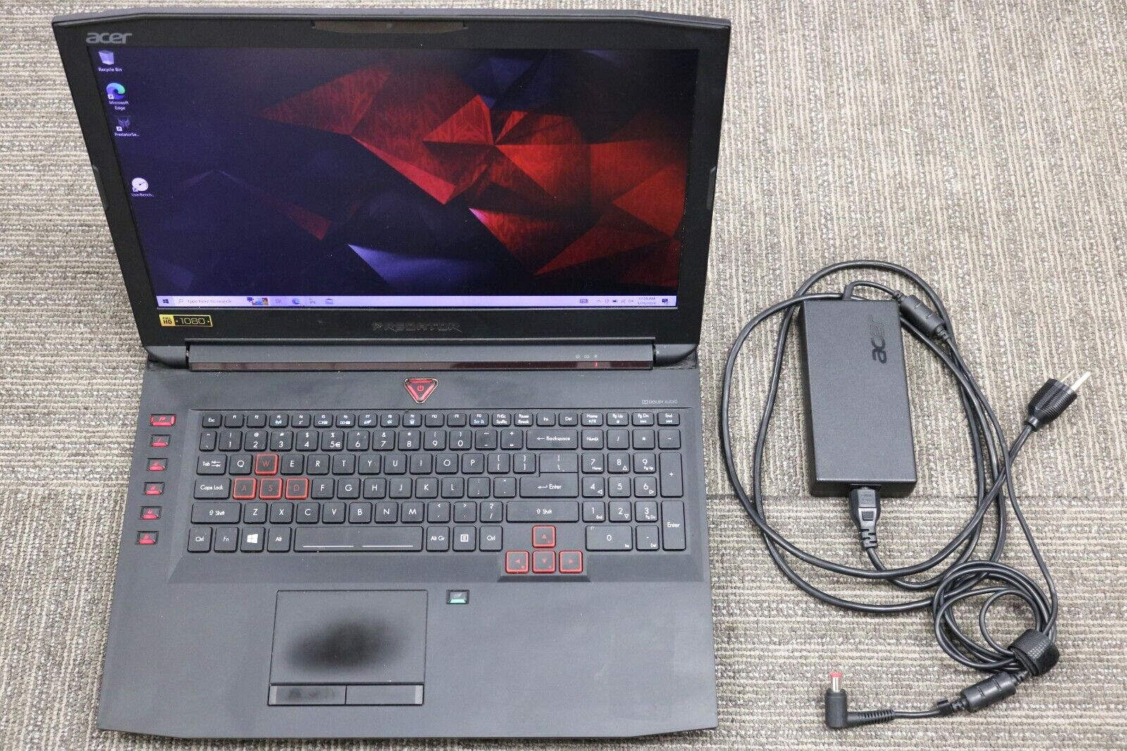Acer Predator 17 G5-793-72AU Gaming Laptop i7-6700HQ 32GB Nvidia 1060 256GB HDD
