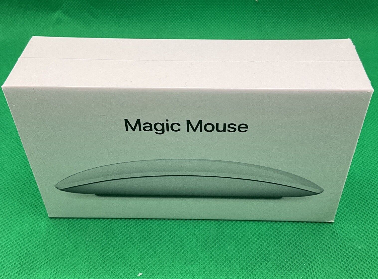Apple Magic Mouse 2 Wireless Mouse - WHITE (A1657). BRAND NEW SEALED