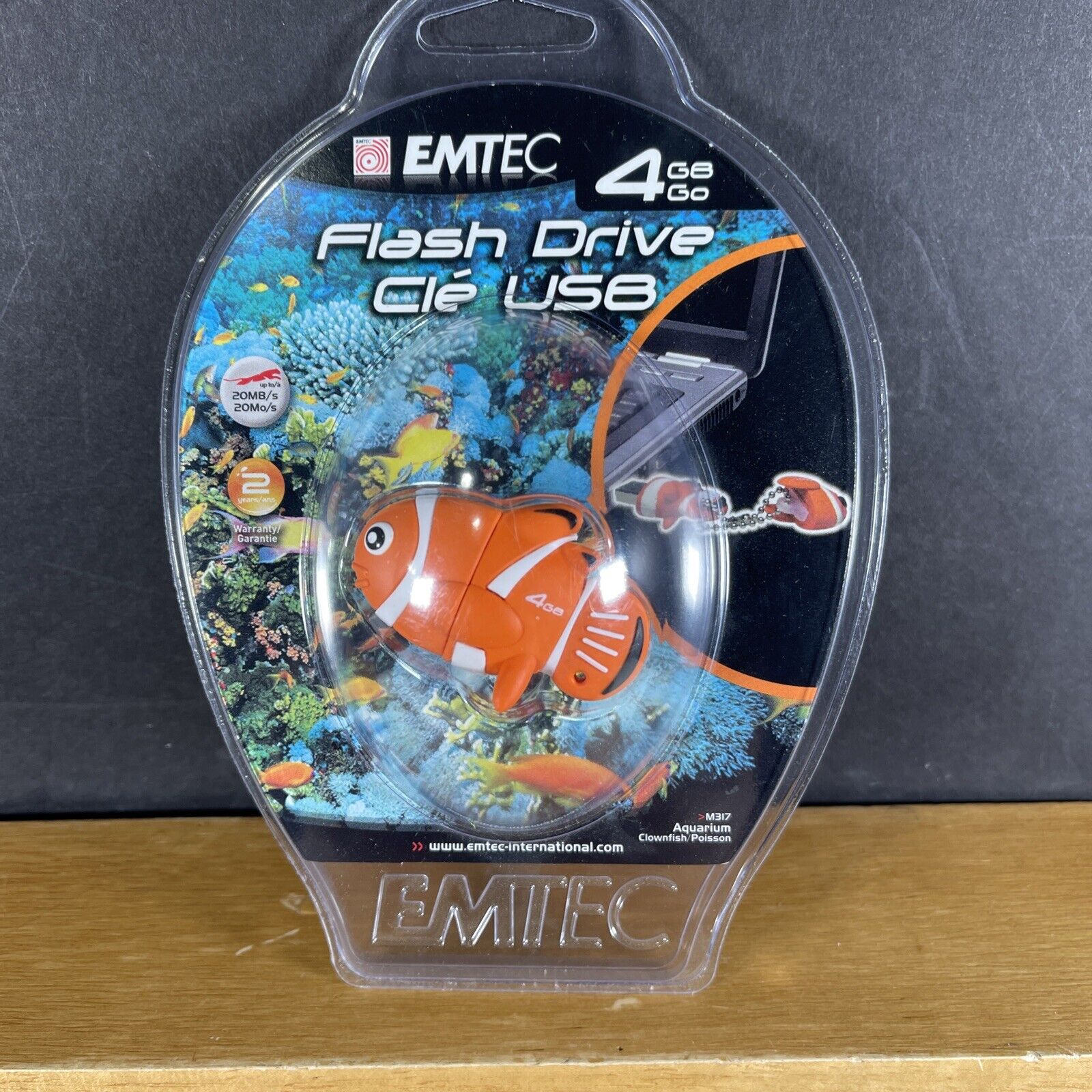 NEW SEALED EMTEC Aquarium Clownfish 4 GB USB Flash Drive