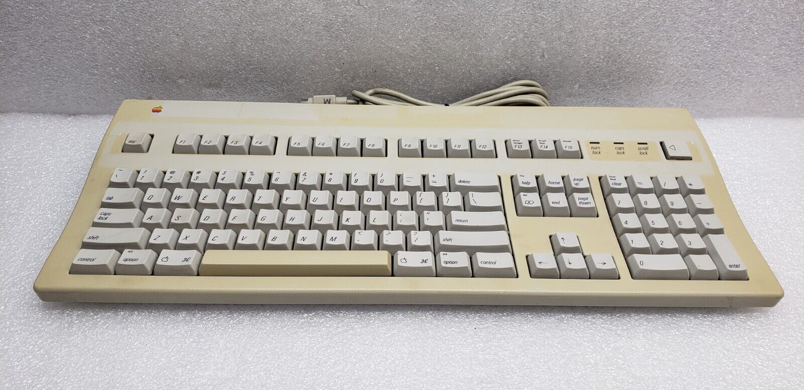 Vintage Apple Mechanical Extended Keyboard II Model M3501 - Fully Tested