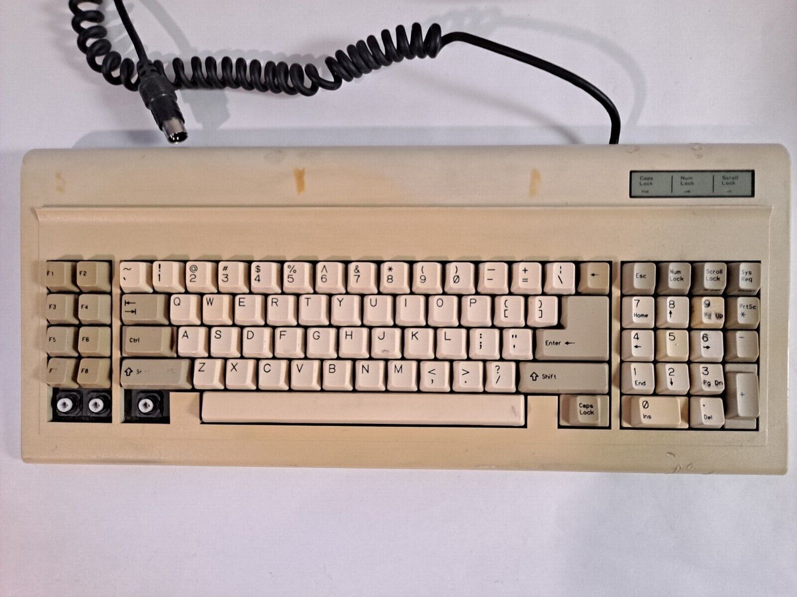 Vintage BTC BTC-5060 Computer Keyboard 
