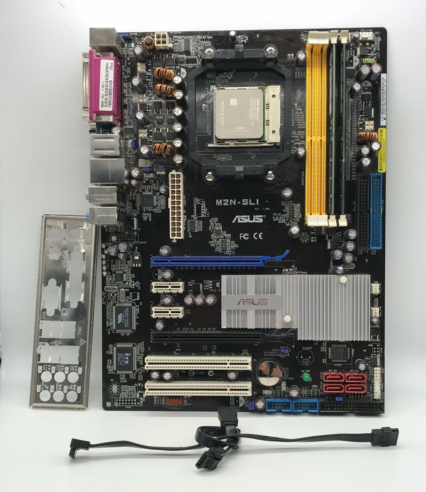 Asus M2N-SLI GA Motherboard nForce 560 2GB DDR2 ATX AMD Phenom X3 8750