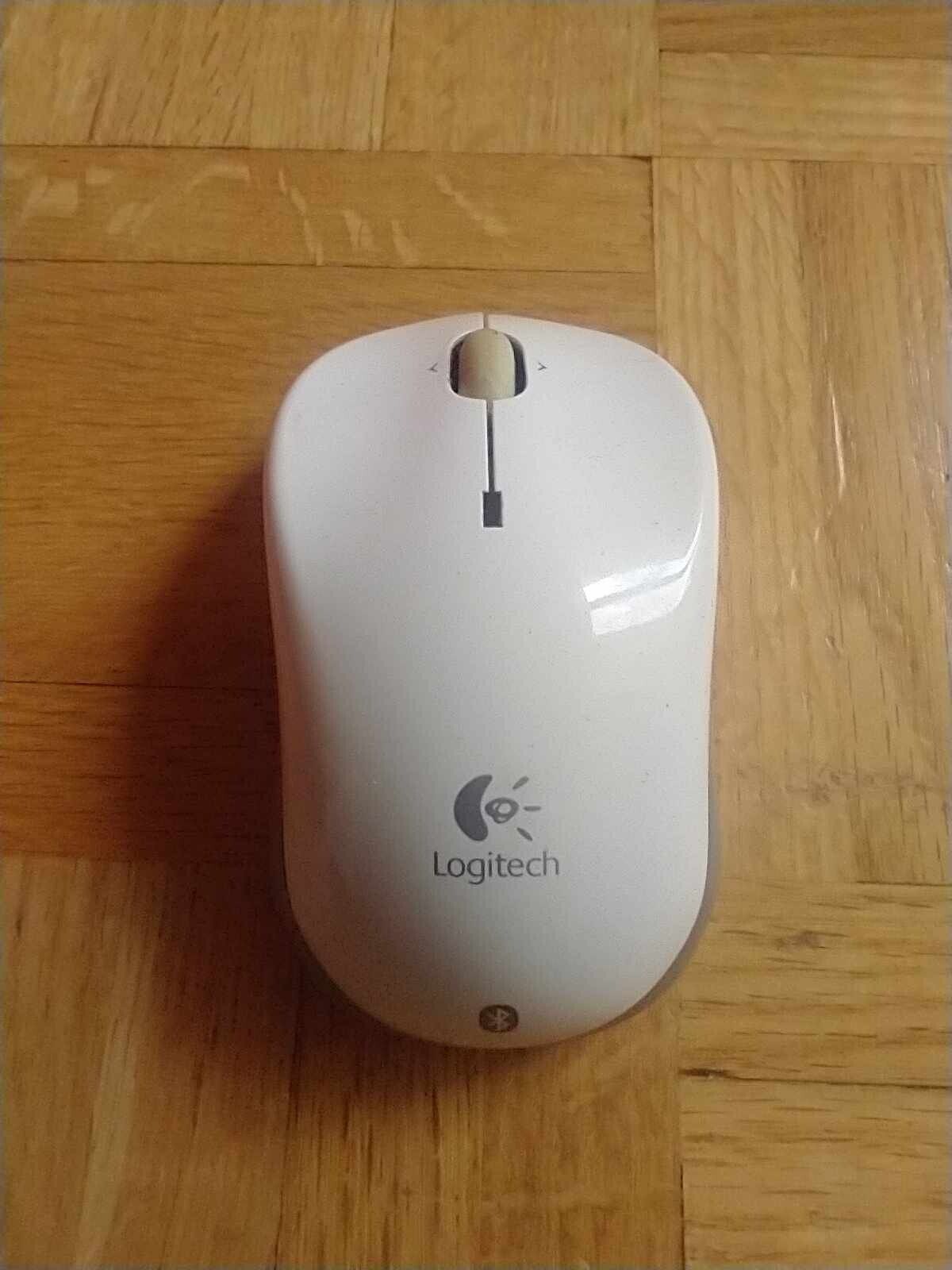 White Logitech M-RCQ142 Wireless Bluetooth Laser Mouse V470