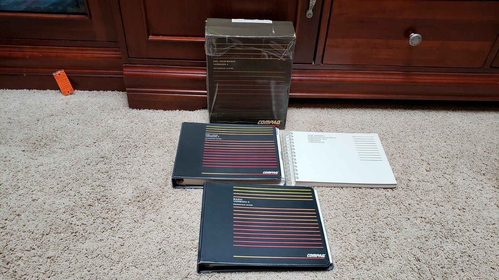COMPAQ MS DOS VERSION 3 AND BASIC VERSION REFERENCE GUIDE 1985