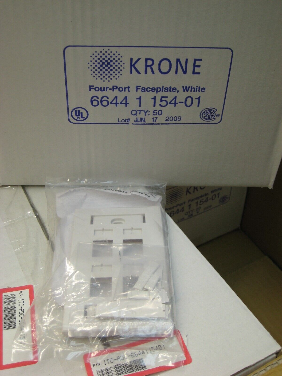 200 Krone 4-Port Faceplate White ITC-ADC-6644115401 New