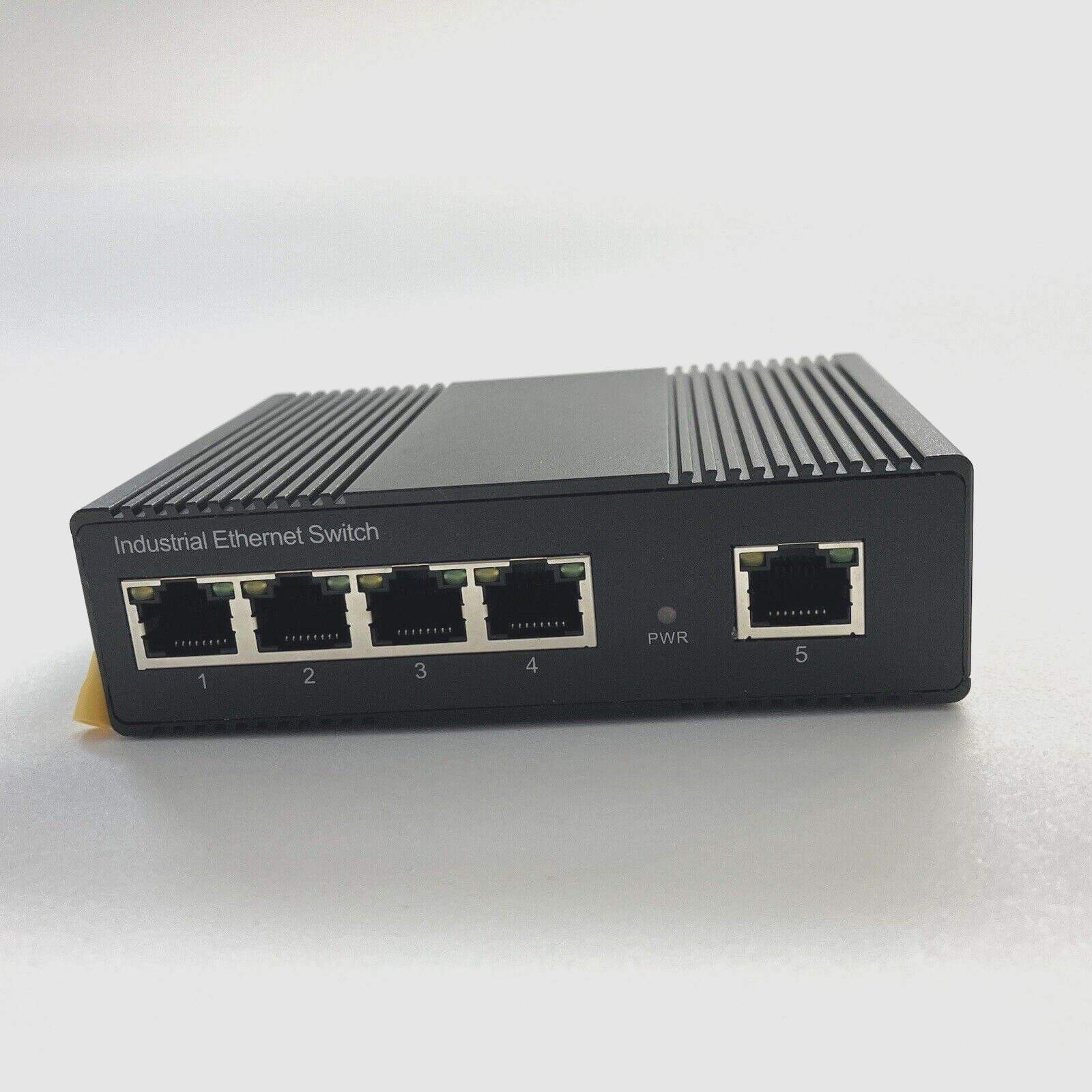 Binardat 5 Port Gigabit Din Rail Industrial Ethernet Switch 4 Ports 1 Uplink